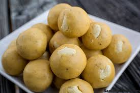 Besan Laddu